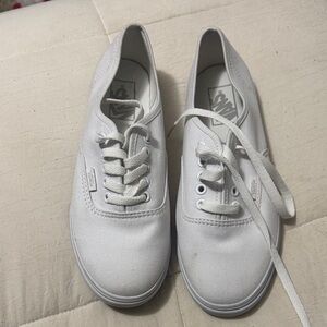 Vans slim  Classic White Sneakers